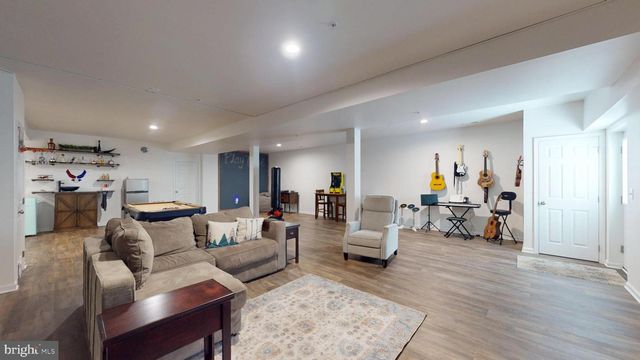 7005 NAPA DR, Chesapeake Beach, MD 20732