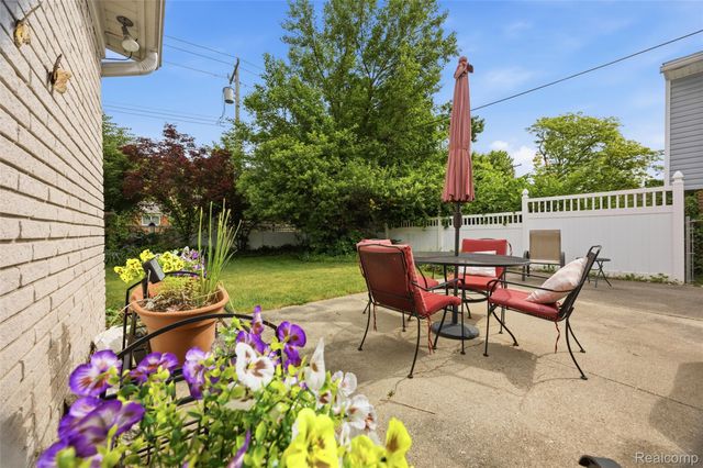 38750 Grandon Street, Livonia, MI 48150