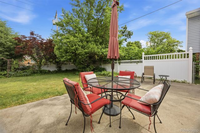 38750 Grandon Street, Livonia, MI 48150