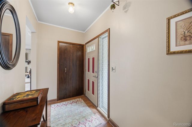 38750 Grandon Street, Livonia, MI 48150