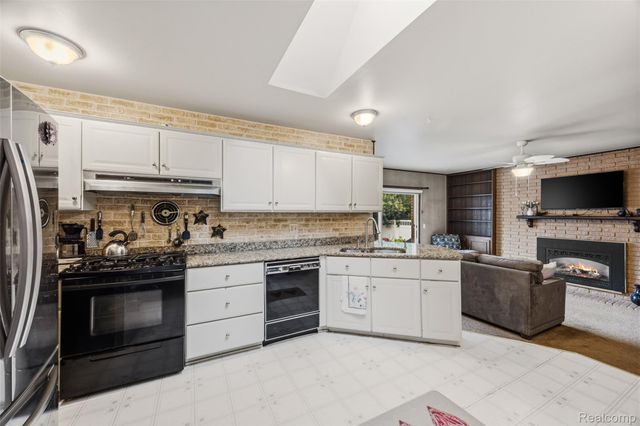 38750 Grandon Street, Livonia, MI 48150