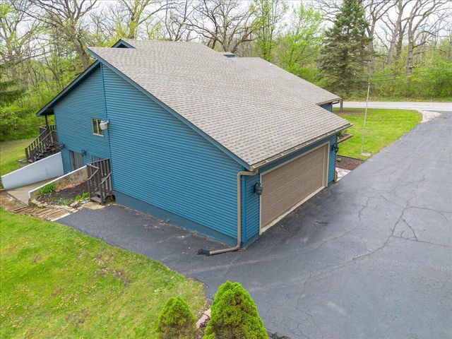 9131 Colfax Street, Crown Point, IN 46307