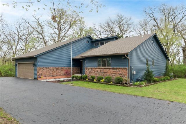 9131 Colfax Street, Crown Point, IN 46307