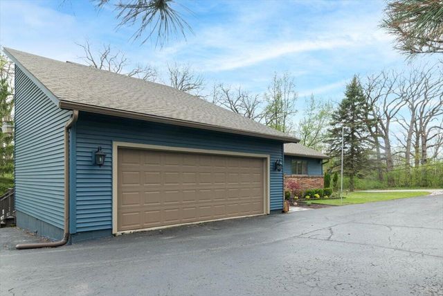 9131 Colfax Street, Crown Point, IN 46307