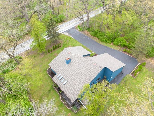 9131 Colfax Street, Crown Point, IN 46307
