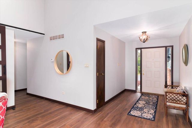 9131 Colfax Street, Crown Point, IN 46307