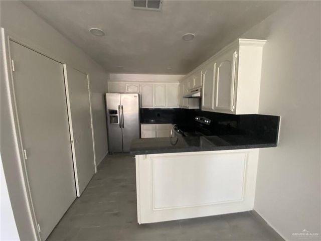 6910 Venus Street, Edinburg, TX 78542