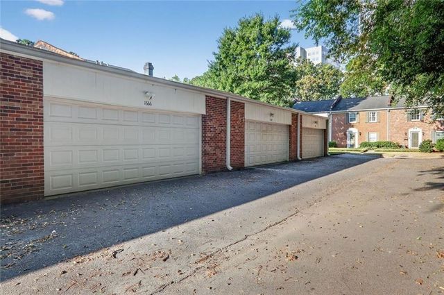 1666 Executive Park Lane NE, Atlanta, GA 30329