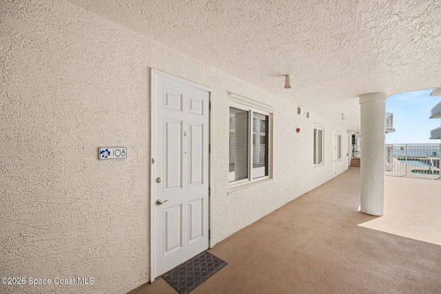 601 N Miramar Avenue 108, Indialantic, FL 32903
