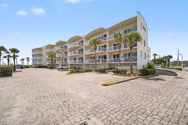 601 N Miramar Avenue 108, Indialantic, FL 32903