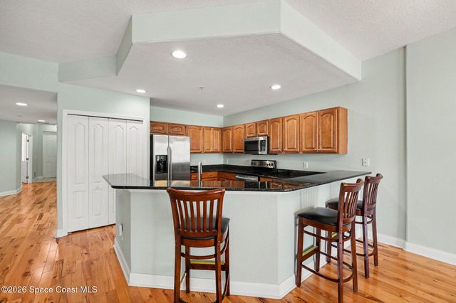 601 N Miramar Avenue 108, Indialantic, FL 32903