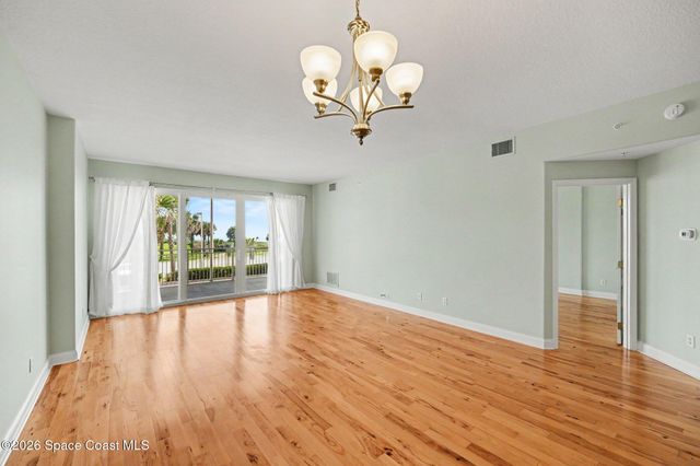 601 N Miramar Avenue 108, Indialantic, FL 32903