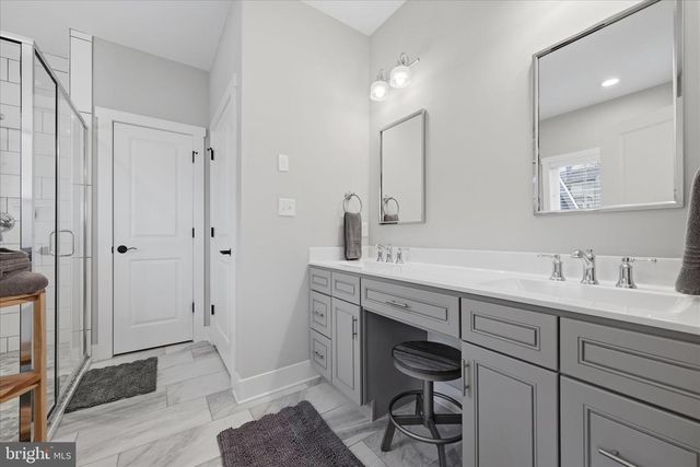 504 SLEIGH DR, Cross Junction, VA 22625