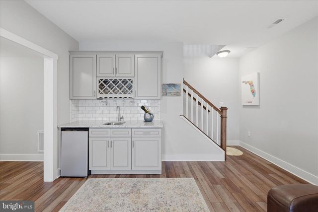 504 SLEIGH DR, Cross Junction, VA 22625