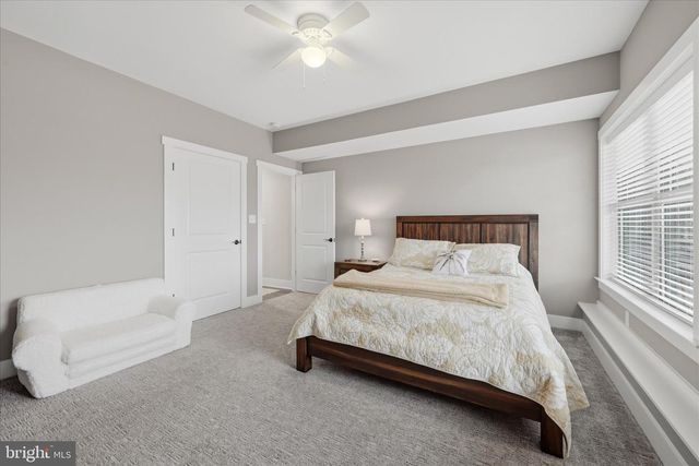 504 SLEIGH DR, Cross Junction, VA 22625