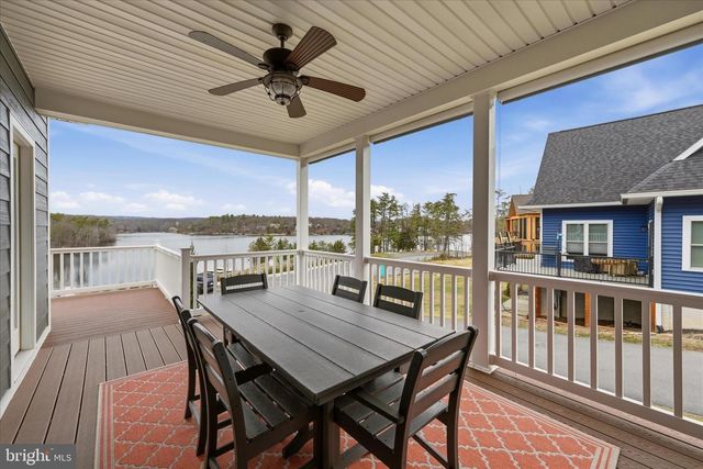 504 SLEIGH DR, Cross Junction, VA 22625