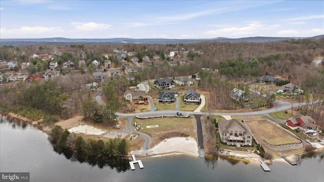 504 SLEIGH DR, Cross Junction, VA 22625