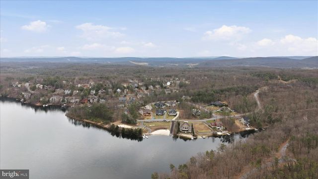 504 SLEIGH DR, Cross Junction, VA 22625