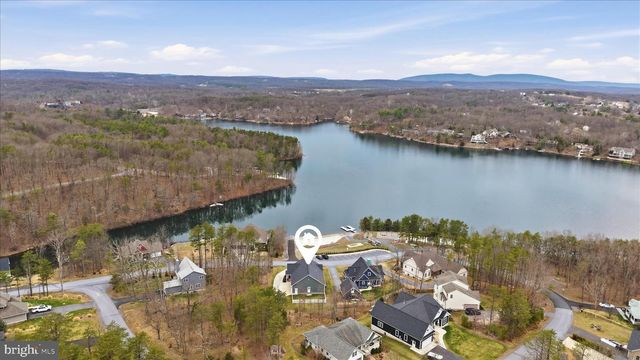 504 SLEIGH DR, Cross Junction, VA 22625