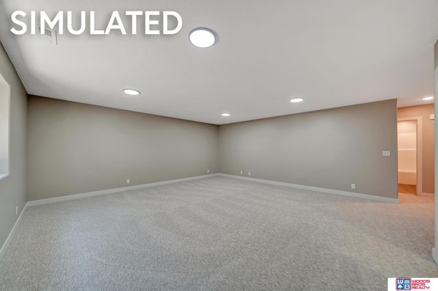 10521 Majestic Lane, Lincoln, NE 68527