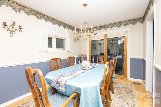 15 Golden Leaf Drive, Marion, NC 28752