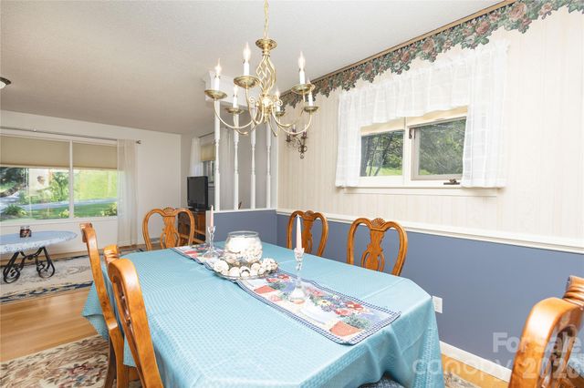 15 Golden Leaf Drive, Marion, NC 28752