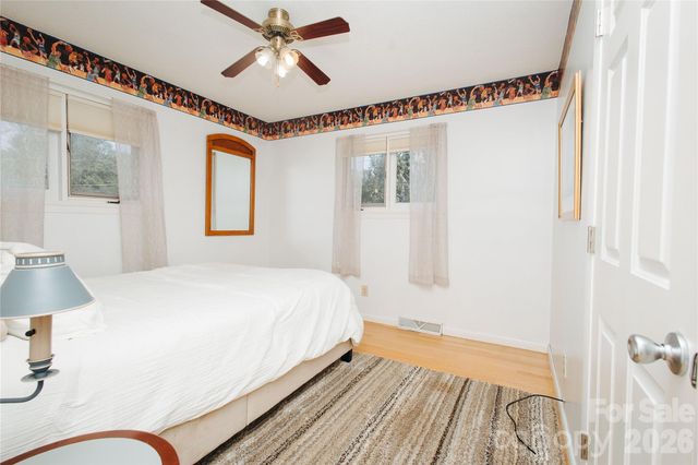 15 Golden Leaf Drive, Marion, NC 28752