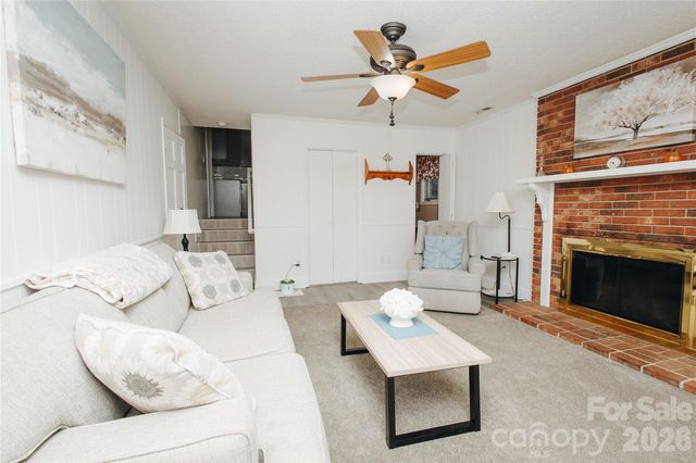 15 Golden Leaf Drive, Marion, NC 28752