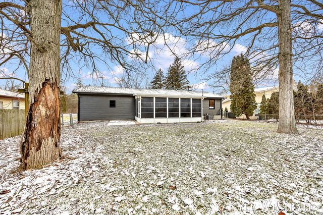 3425 Cascade Road Se, Grand Rapids Twp, MI 49546