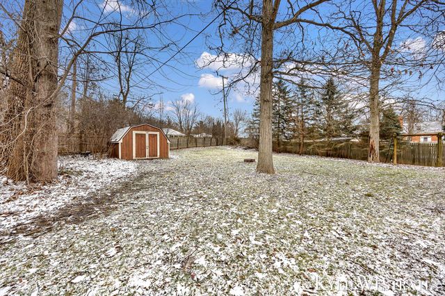 3425 Cascade Road Se, Grand Rapids Twp, MI 49546