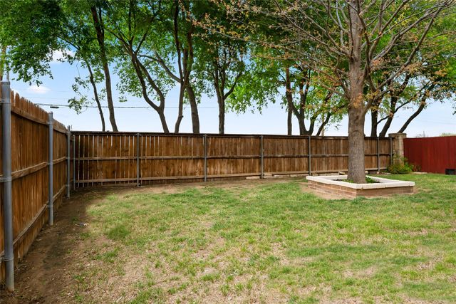 4021 Ellenboro Lane, Fort Worth, TX 76244