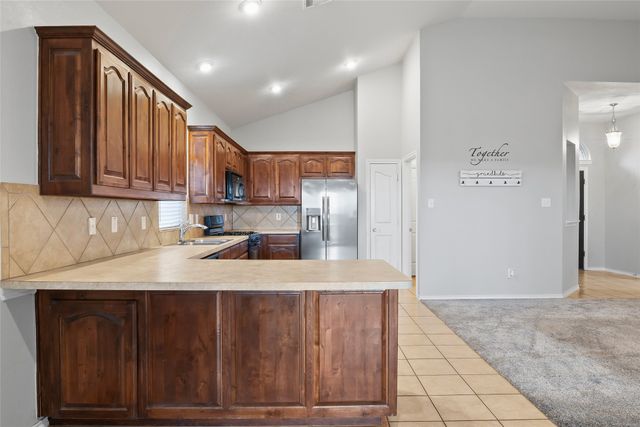 4021 Ellenboro Lane, Fort Worth, TX 76244