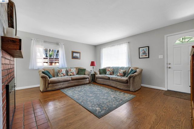 4577 Bianca Dr, Fremont, CA 94536