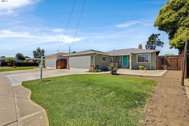 4577 Bianca Dr, Fremont, CA 94536