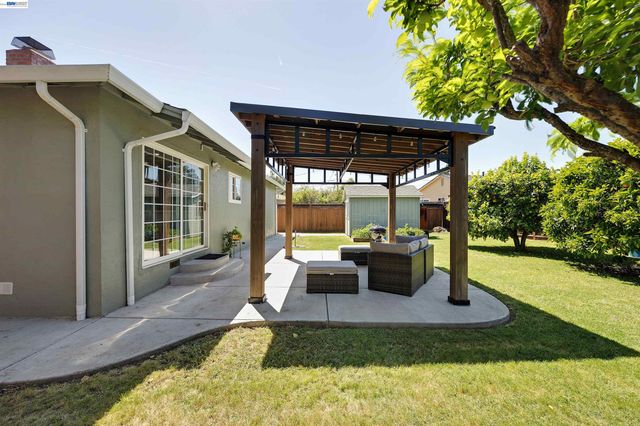 4577 Bianca Dr, Fremont, CA 94536