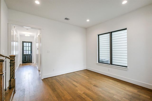 3520 Harvest Dance Drive, Houston, TX 77008