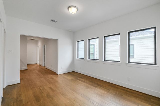 3520 Harvest Dance Drive, Houston, TX 77008