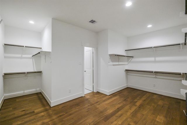 3520 Harvest Dance Drive, Houston, TX 77008