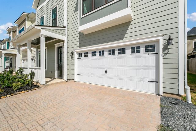 3520 Harvest Dance Drive, Houston, TX 77008