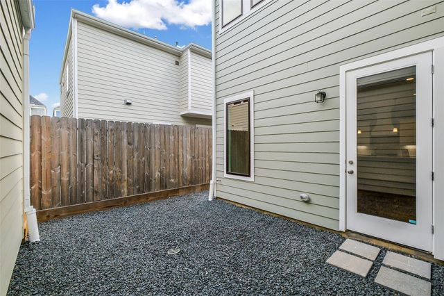 3520 Harvest Dance Drive, Houston, TX 77008