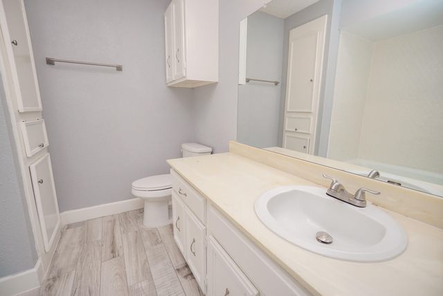 2515 Oak Hill Drive, Missouri City, TX 77459