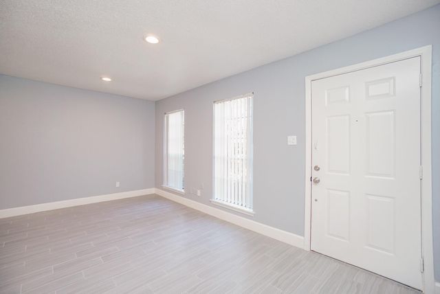 2515 Oak Hill Drive, Missouri City, TX 77459