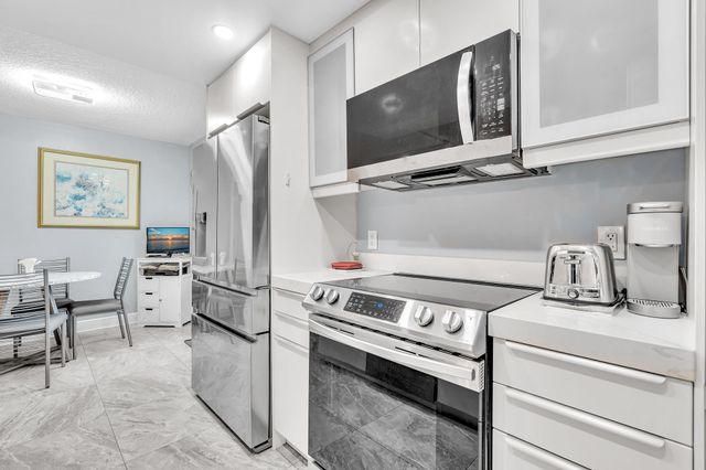 625 Normandy N 625, Delray Beach, FL 33484