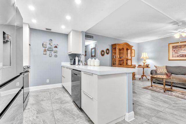 625 Normandy N 625, Delray Beach, FL 33484