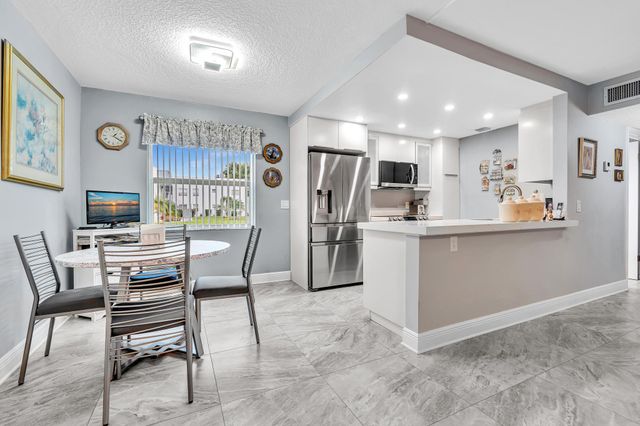 625 Normandy N 625, Delray Beach, FL 33484