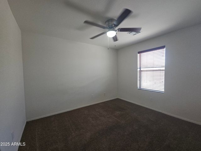 3828 S VINEYARD Avenue, Gilbert, AZ 85297