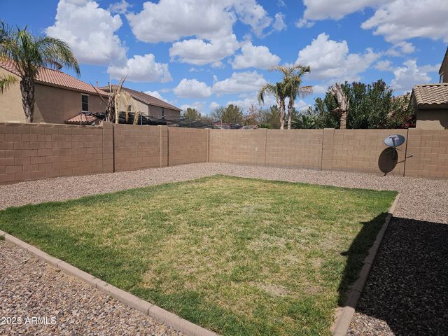 3828 S VINEYARD Avenue, Gilbert, AZ 85297