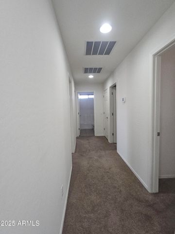 3828 S VINEYARD Avenue, Gilbert, AZ 85297