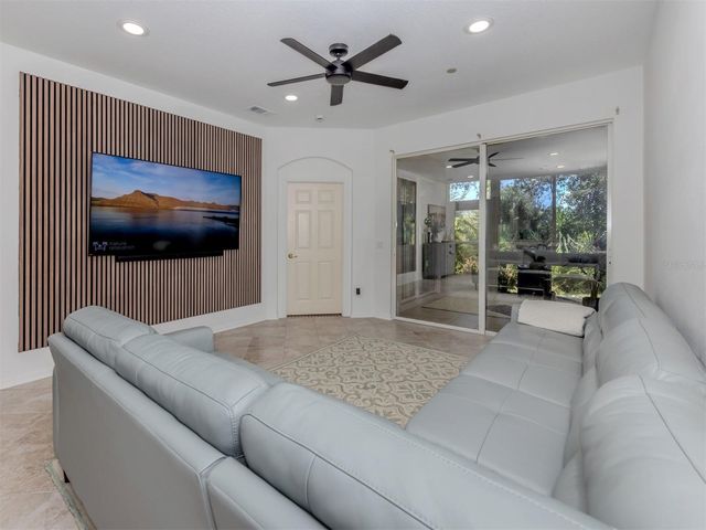 688 BACK NINE DRIVE, Venice, FL 34285