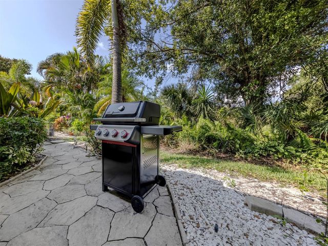688 BACK NINE DRIVE, Venice, FL 34285